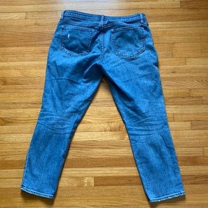 Gap - Best Girlfriend Jeans 26” Inseam